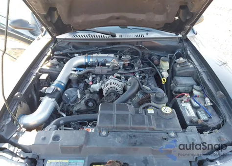 2003 Ford Mustang Gt z USA, uszkodzony, nr VIN 1FAFP42X23F332178